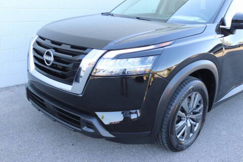 2022 Nissan Pathfinder S