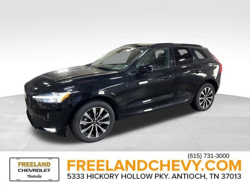 2023 Volvo XC60 B5 Plus Dark Theme