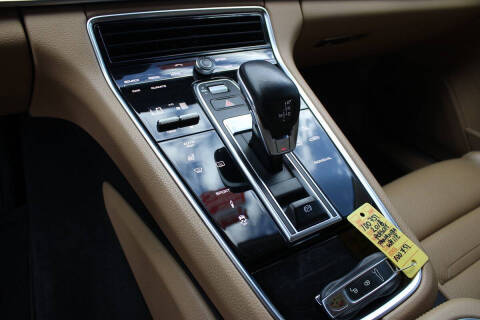 2018 Porsche Panamera