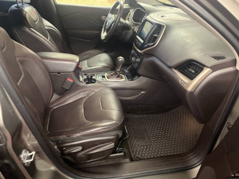 2017 Jeep Cherokee Trailhawk L Plus