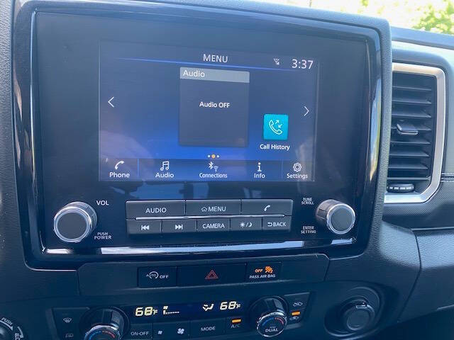 2023 Nissan Frontier SV