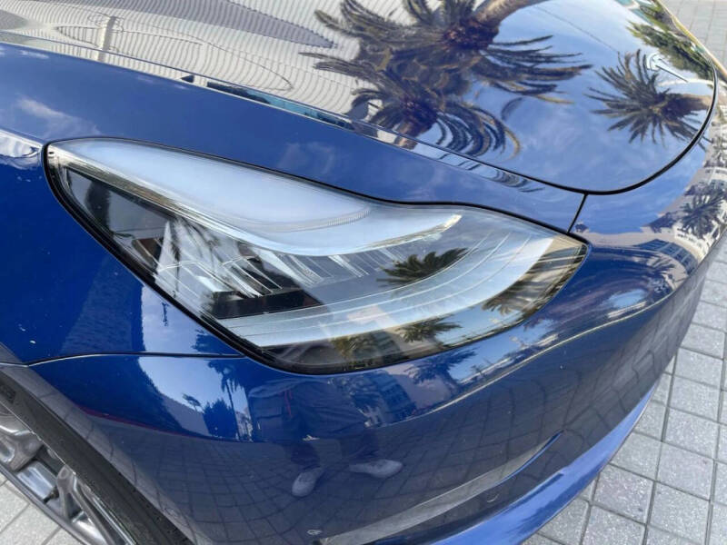 2019 Tesla Model 3 Standard Range Plus