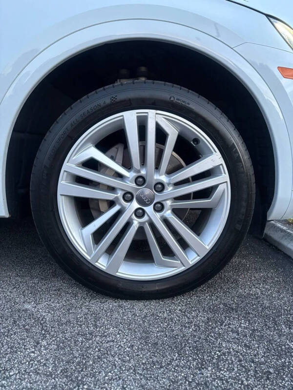 2019 Audi Q5 quattro Premium Plus 45 TFSI