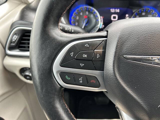 2017 Chrysler Pacifica Touring-L Plus