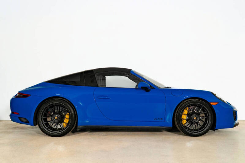 2018 Porsche 911 Targa 4 GTS