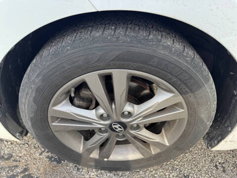 2017 Hyundai Elantra Value Edition