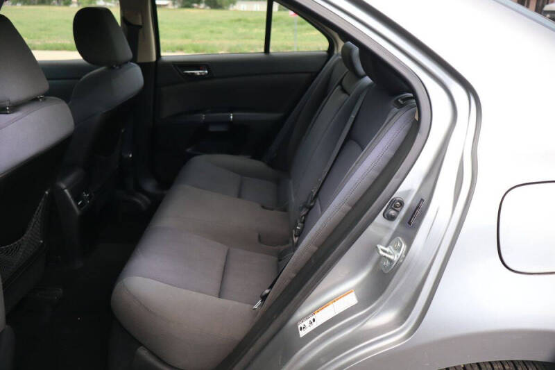2011 Suzuki Kizashi SE