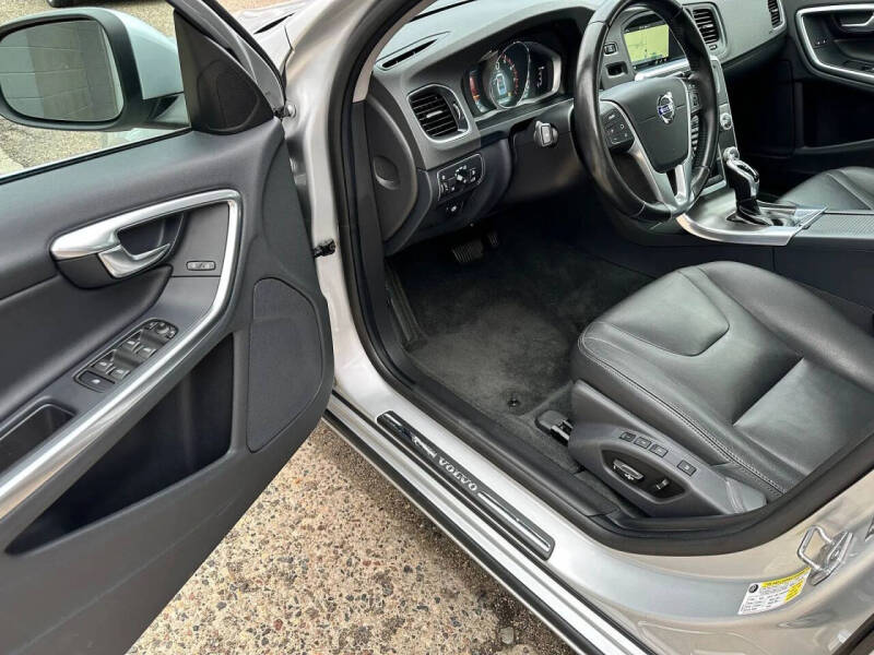 2016 Volvo S60 T5 Premier