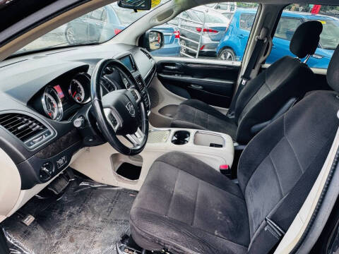 2012 Dodge Grand Caravan Crew