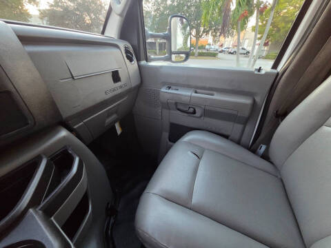 2021 Ford E-Series E-350 SD