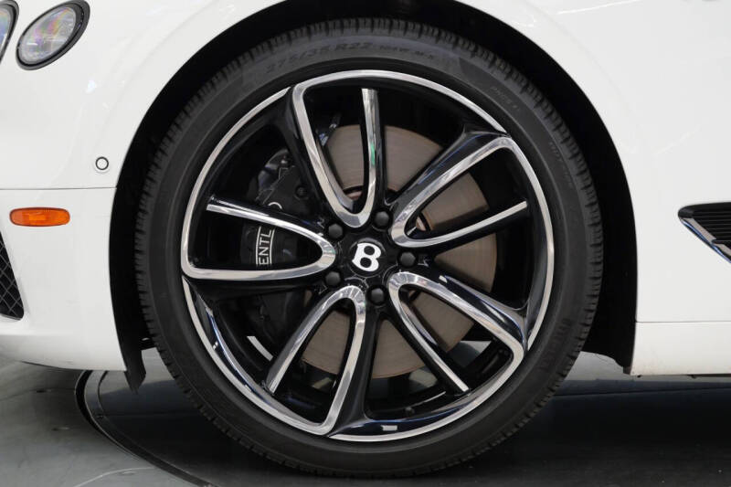 2022 Bentley Continental GTC V8