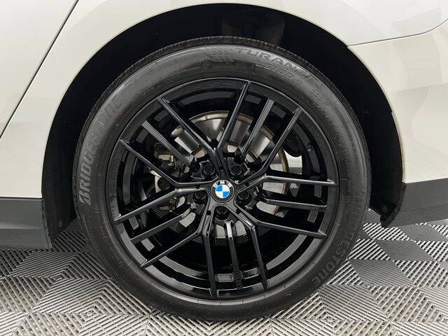 2025 BMW 5 Series 530i xDrive