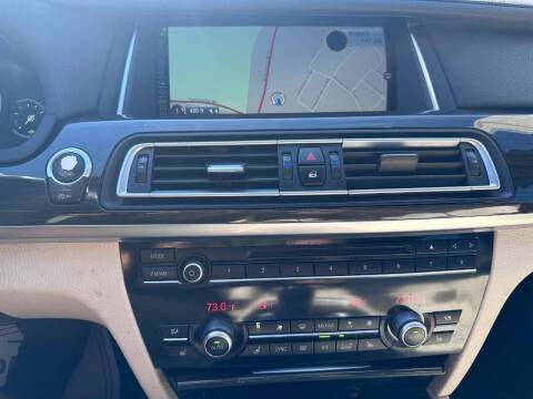 2015 BMW 7 Series 740i