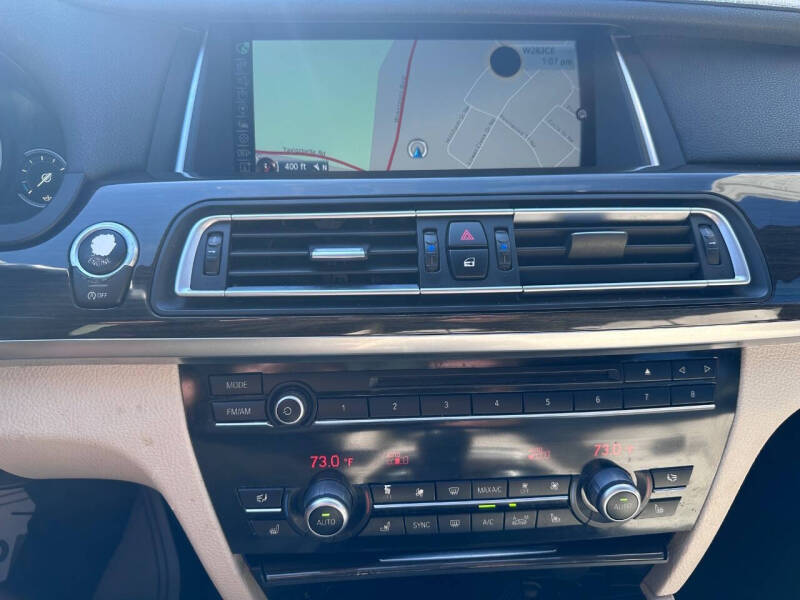 2015 BMW 7 Series 740i