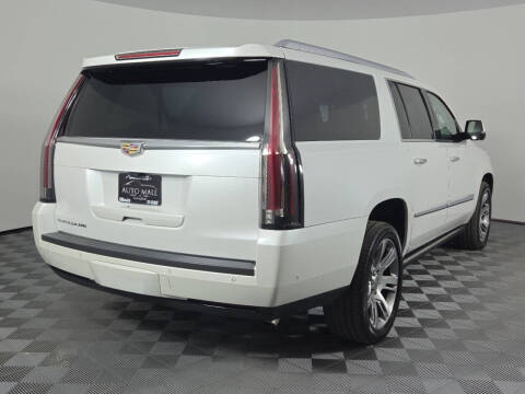 2017 Cadillac Escalade ESV Premium Luxury