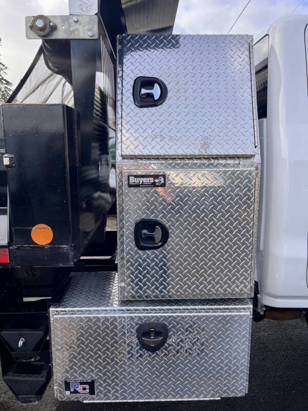 2022 Chevrolet Silverado 5500HD