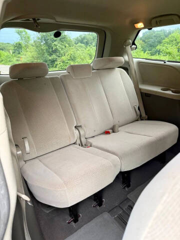 2011 Toyota Sienna