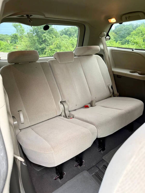 2011 Toyota Sienna