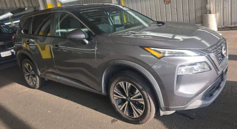 2022 Nissan Rogue SV