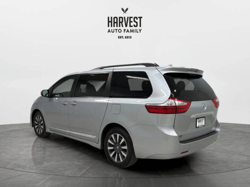 2019 Toyota Sienna