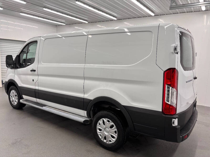 2023 Ford Transit 250