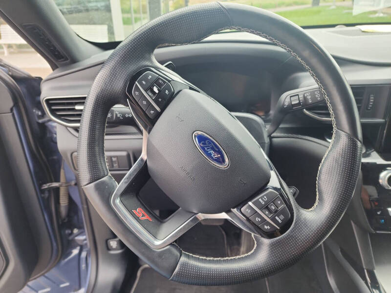 2021 Ford Explorer ST