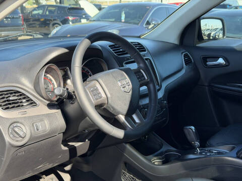 2018 Dodge Journey Crossroad