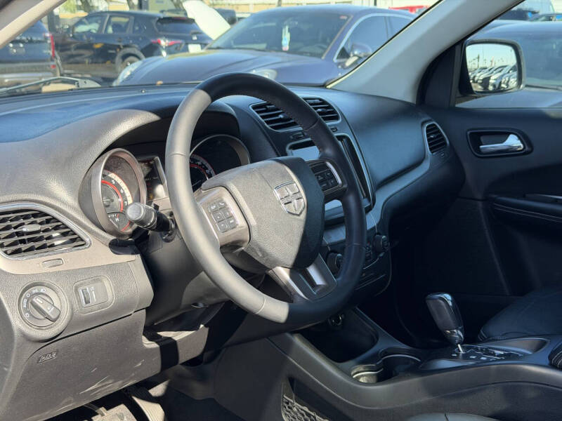 2018 Dodge Journey Crossroad