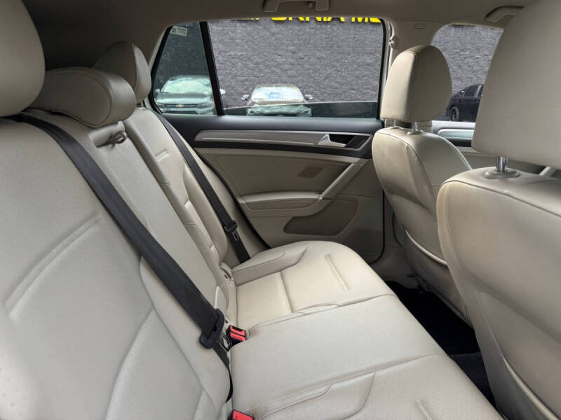 2015 Volkswagen Golf