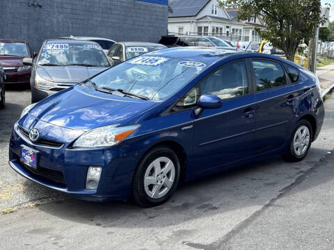 2010 Toyota Prius III