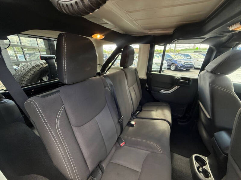 2015 Jeep Wrangler Unlimited Sahara