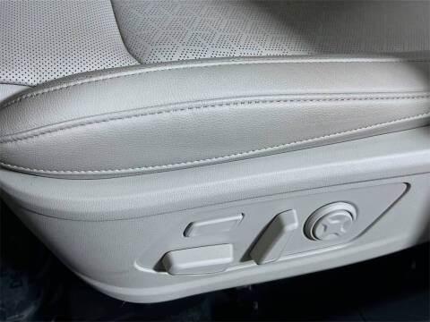 2023 Kia Sorento Plug-In Hybrid SX Prestige