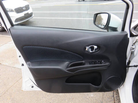 2015 Nissan Versa Note SV