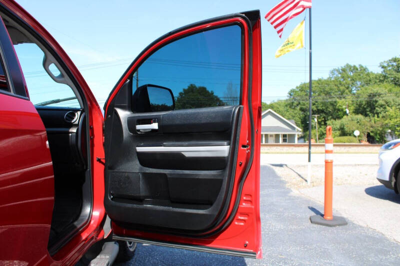 2021 Toyota Tundra SR5 - Photo 42