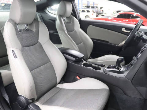 2016 Hyundai Genesis Coupe