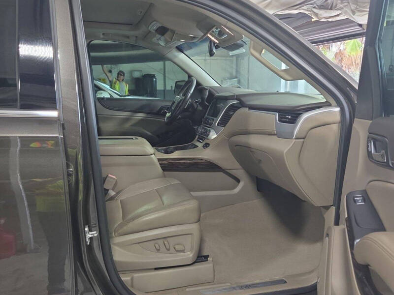 2019 GMC Yukon SLT