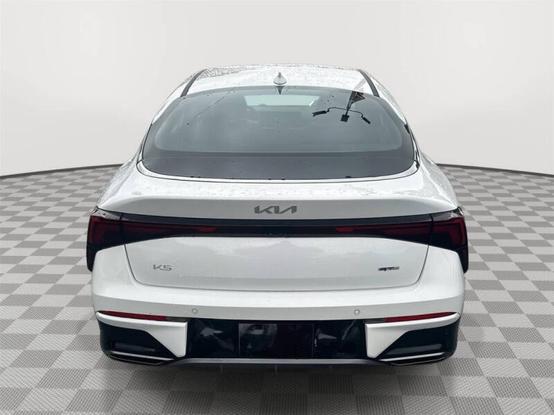 2025 Kia K5
