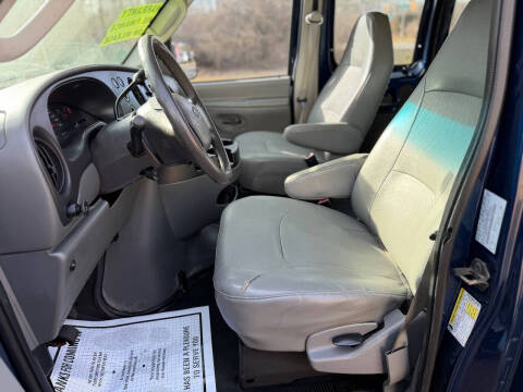 2008 Ford E-Series E-350 SD XLT