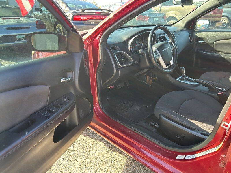 2014 Chrysler 200 Touring