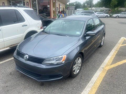 2014 Volkswagen Jetta for sale at Advantage Auto Brokerage and Sales in Hasbrouck Heights NJ