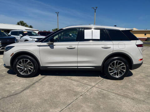 2022 Lincoln Corsair Standard