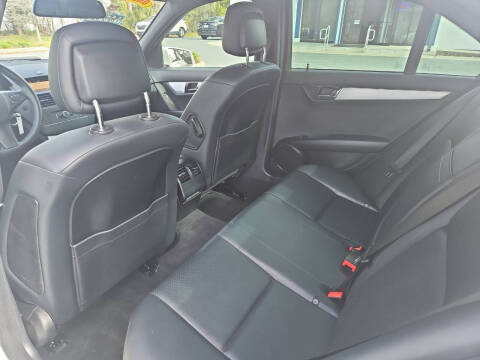 2011 Mercedes-Benz C-Class C 300 Sport