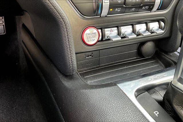 2020 Ford Mustang EcoBoost