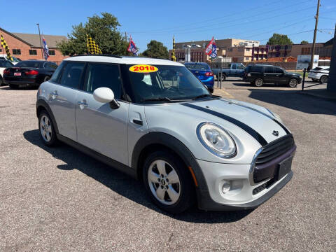 2018 MINI Hardtop 4 Door Cooper