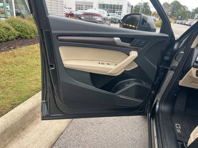 2024 Audi Q5 quattro S line Prem Plus 45 TFSI