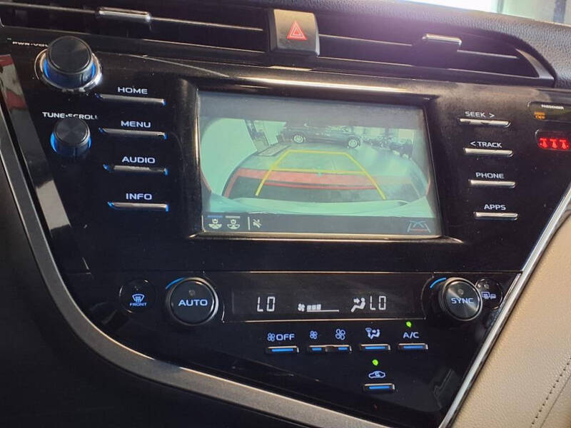 2018 Toyota Camry XLE