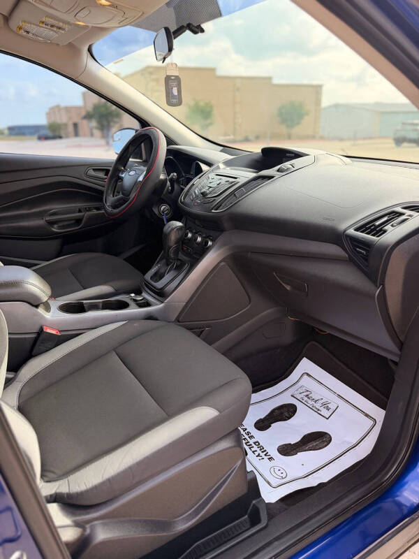 2015 Ford Escape S