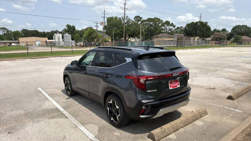 2025 Kia Seltos EX