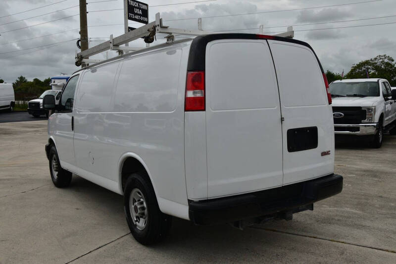 2020 GMC Savana 2500