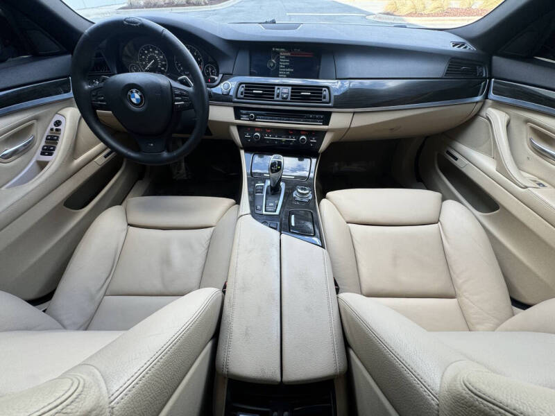 2013 BMW 5 Series 535i